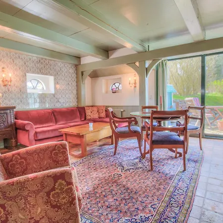 S4 Im Friesenhaus Sara *